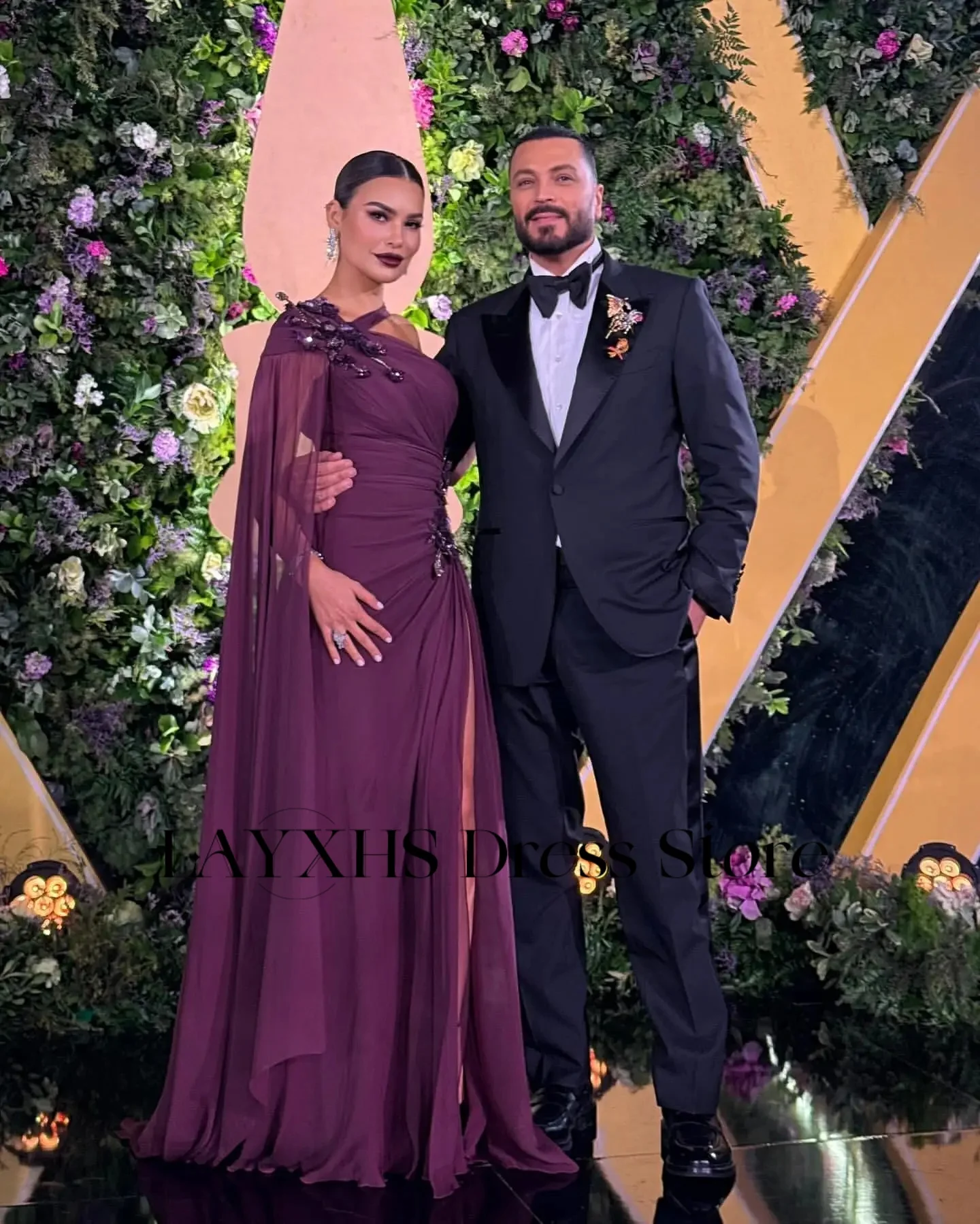 LAYXHS Mode Frauen Abendkleider Lila One-Shoulder-Meerjungfrau Seitenschlitz 3D-Blume Formelle Anlässe Partykleider فساتутМة