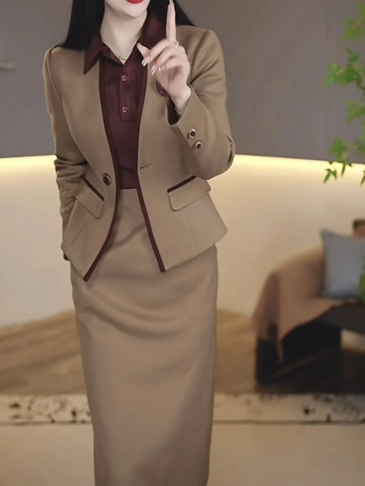 Abito da donna alla moda Primavera e autunno Nuova giacca da abito versione coreana Set da due pezzi da donna elegante