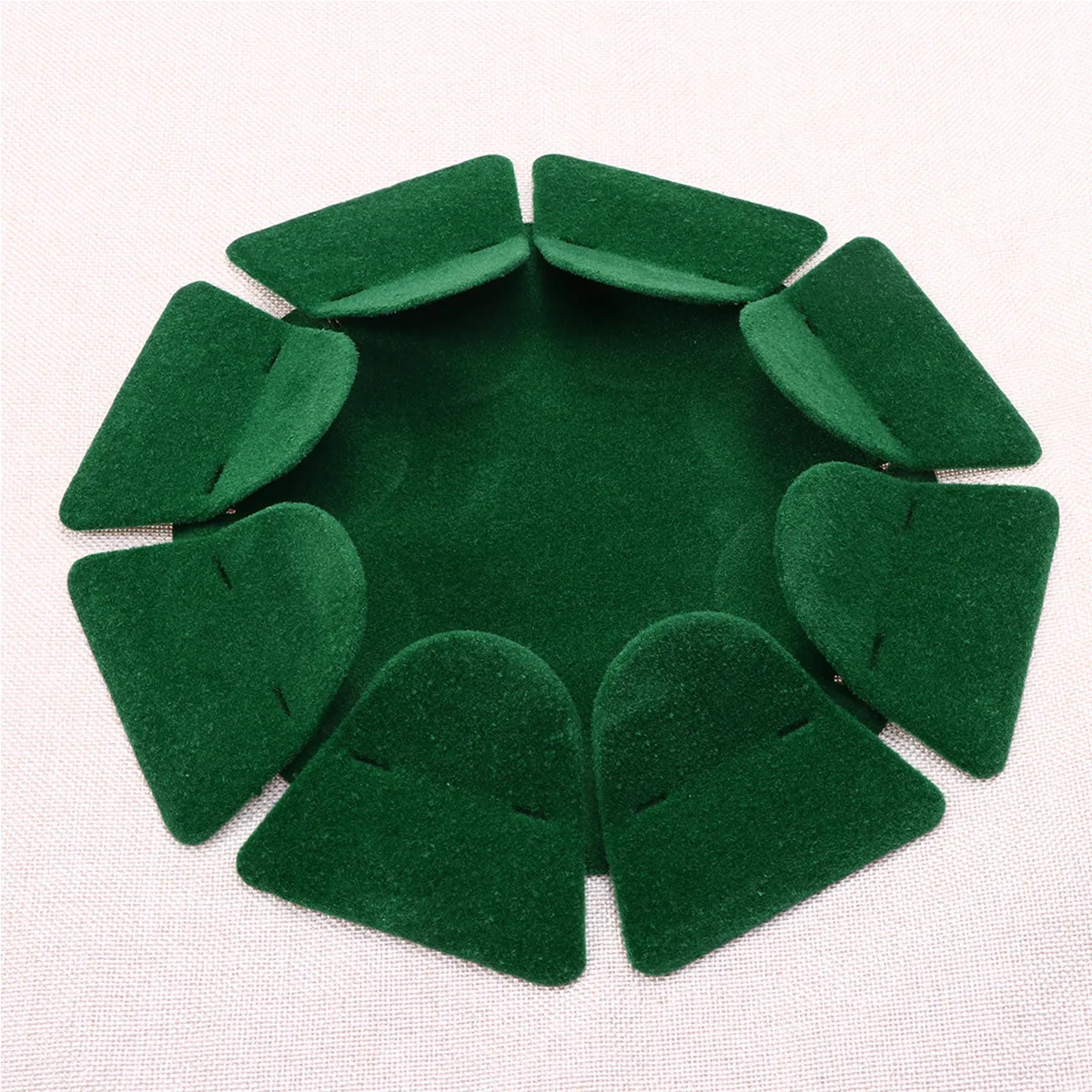 

Металлическая тренировочная чаша для гольфа (1 шт.) для отработки ударов во всех направлениях, легкая, портативная, для использования в помещении и на улице, тренажер для паттинга