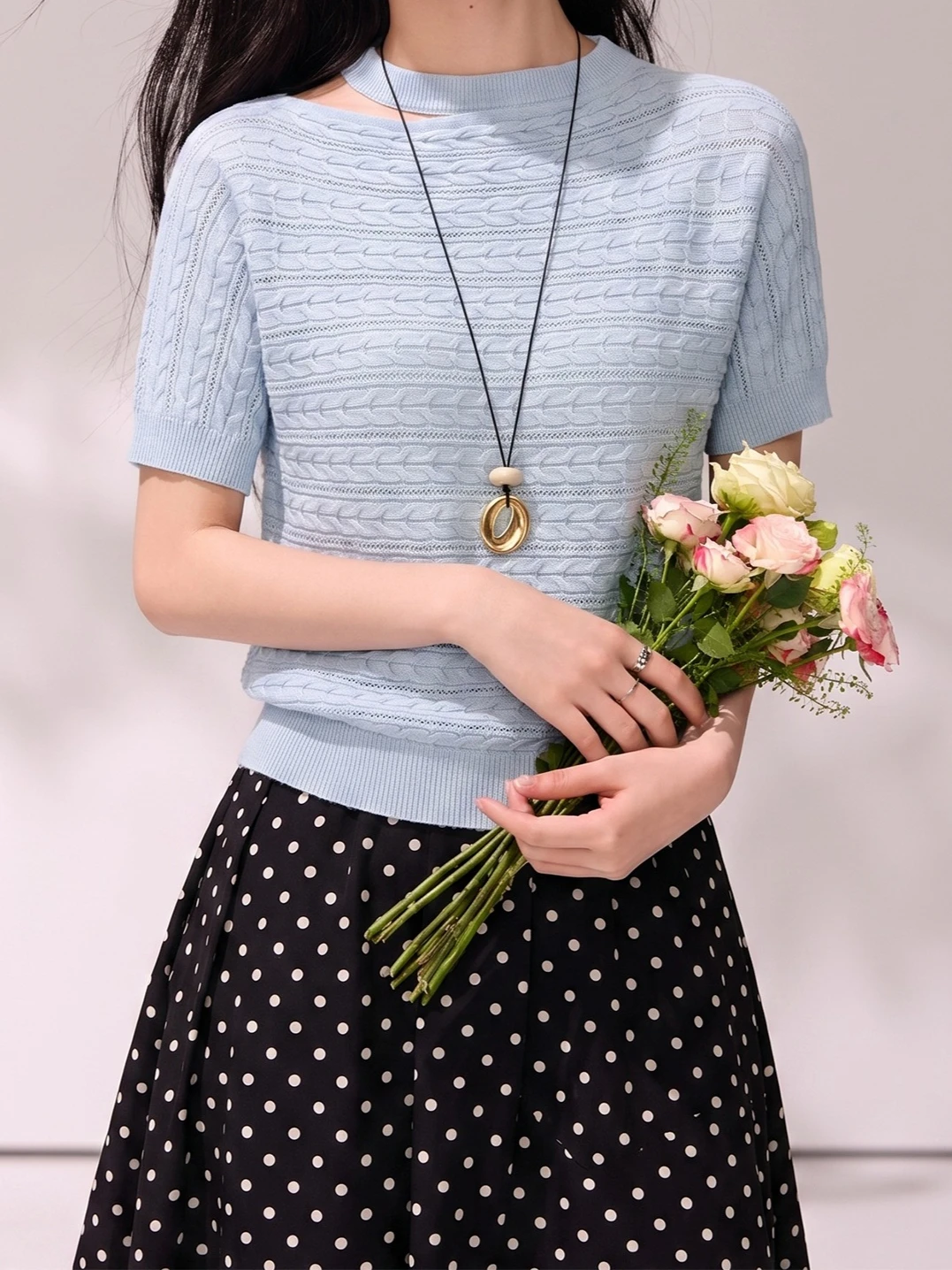 Retro Women's Off-Shoulder Cable Knit Short Sleeve T-Shirt Fashionable Round Neck Simple Fresh Loose Casual Versatile Summer Top