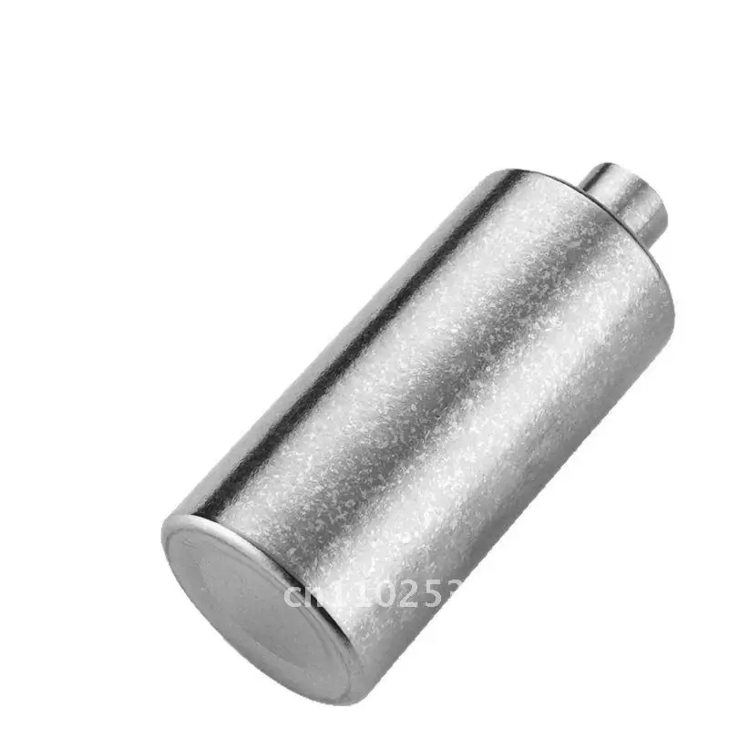 

Pure Titanium Wine Bottle 0.5kg Lightweight Portable Sealable Alloy Liquor Bottle for Outdoor Modern Minimalist Design