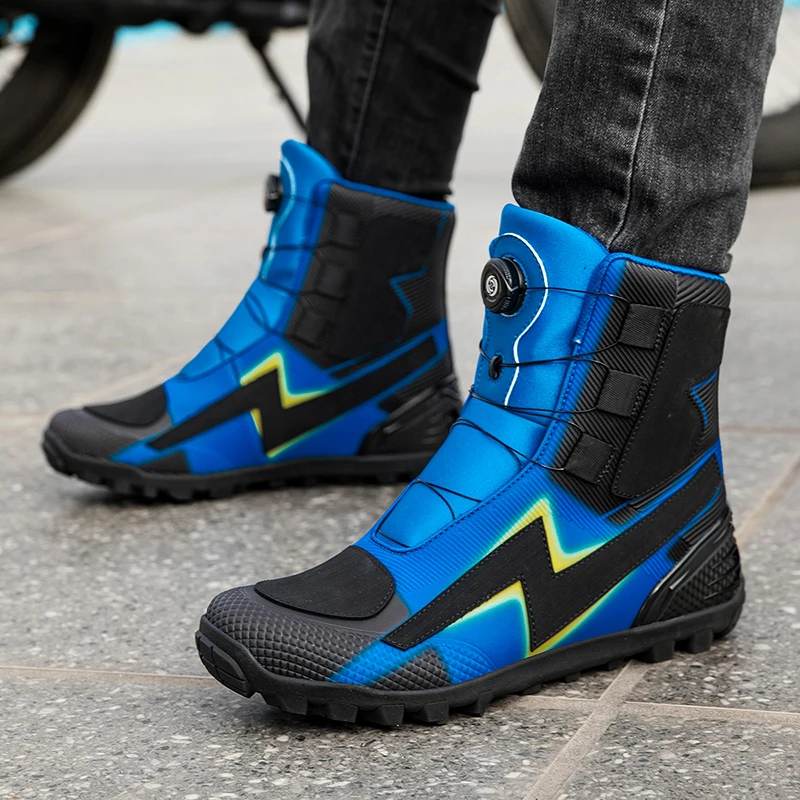 حذاء واقٍ للدراجات النارية للرجال جديد للفصول الأربعة، مضاد للانزلاق ومقاوم للاهتراء، حذاء ركوب كاجوال مريح للطرق الوعرة