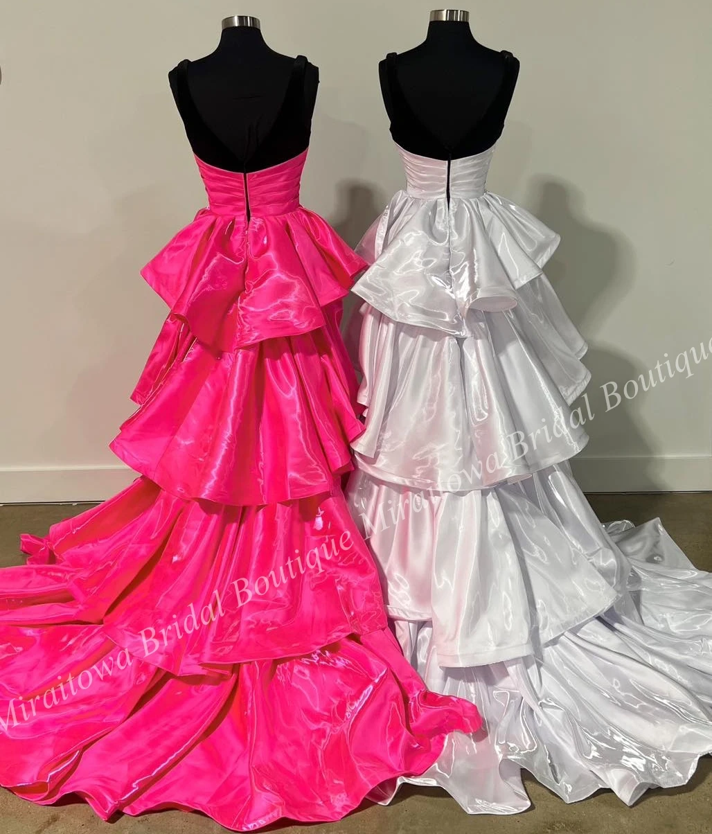 Fluwelen Getailleerde Prom Dress V-Hals Ruche Satijnen Overrok Winter Lente Formele Avond Bruiloftsjurk Optocht Gala Catwalk