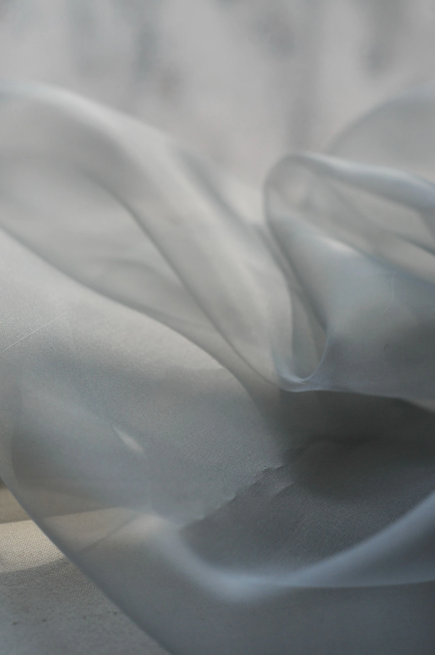 200 Meters 100% Mulberry Silk Organza Fabric  6 Mm 114 Cm Light Grey Black Red Royal Blue Colors Wholesale