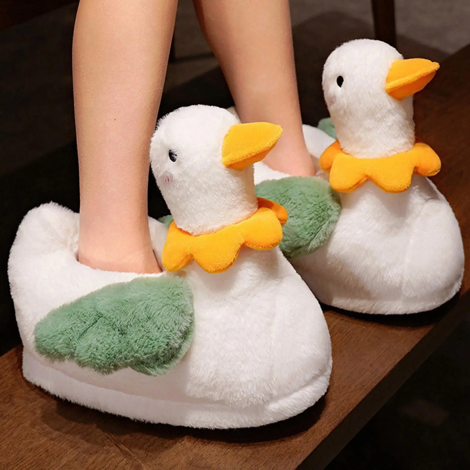 Women Duck Shape Plush Slippers Floor  Soft Comfy Flat Bottom Indoor Fuzzy Animal Slippers for Women Men Couple Girl