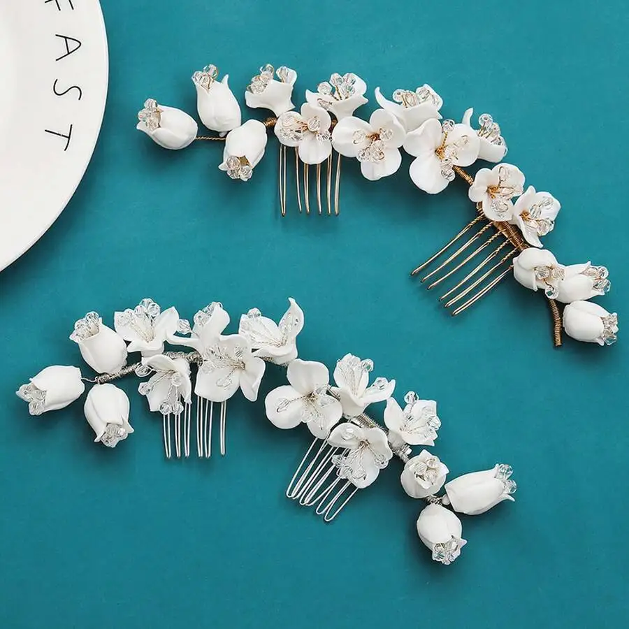 

White Faux Crystal Flower Hair Comb For Wedding Party Elegant Headpiece Accessory