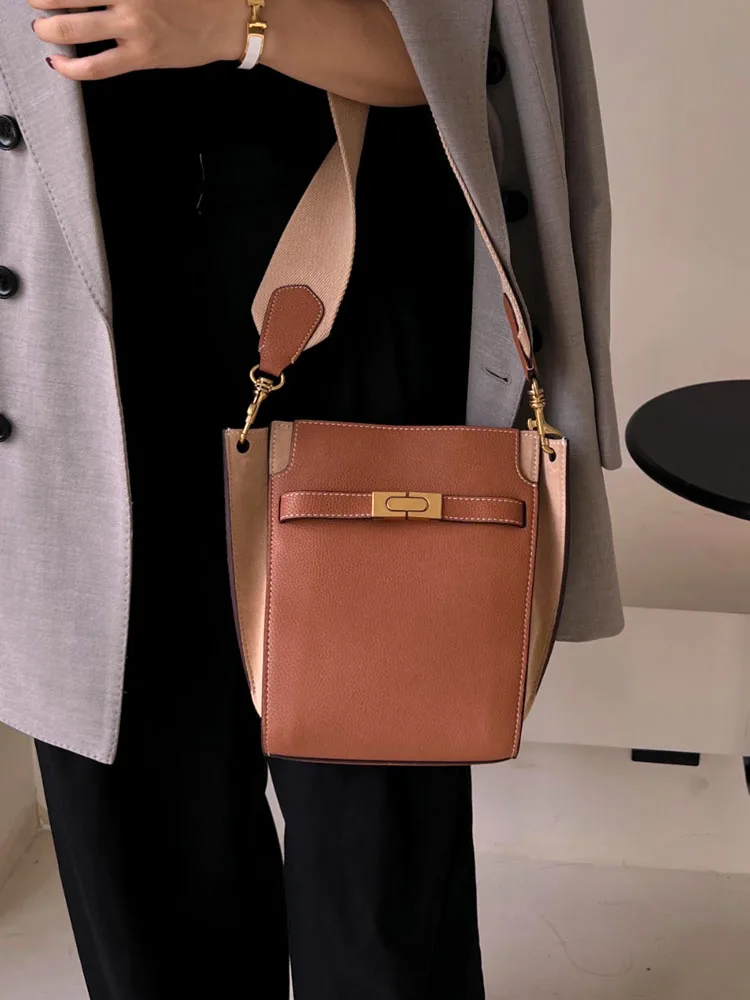 Office Ladies Genuine Leather Bucket Bag Vintage Softshell Cowhide Comfortable Wide Strap Shoulder Bag Designer Crossbody Bags