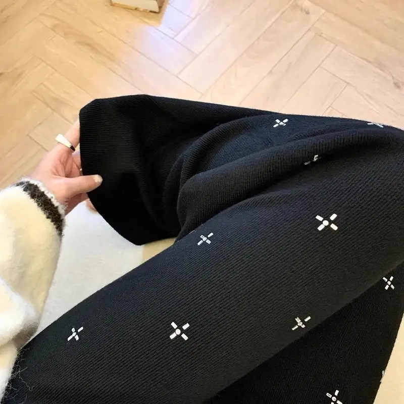 الراقية الصناعة الثقيلة الماس الصليب محبوك السراويل النساء في الخريف والشتاء 2025 عالية الخصر ، سليم مستقيم الساق بنطال ذو قصة أرجل واسعة