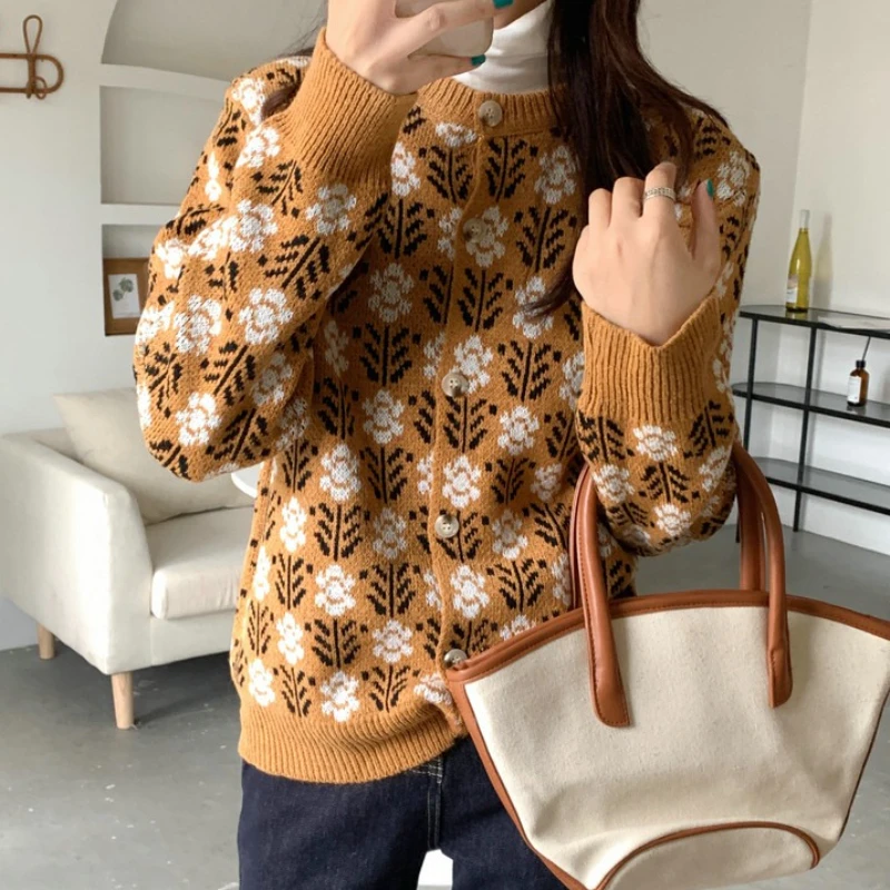 

Кардиган с цветочным принтом для женщин, свитер на пуговицах с длинными рукавами, куртка большого размера, женский винтажный кардиган с цветочным принтом, осенне-зимний наряд