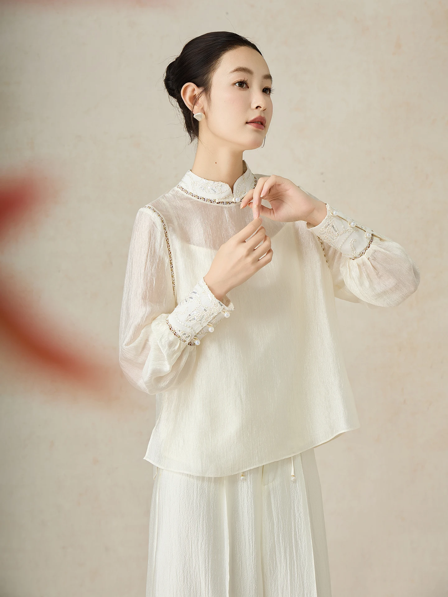 

ibai Оригинальная женская блузка из ацетата с вышивкой бисером в стиле пэчворк, в китайском стиле, легкая, в национальном стиле, улучшенная, класса люкс