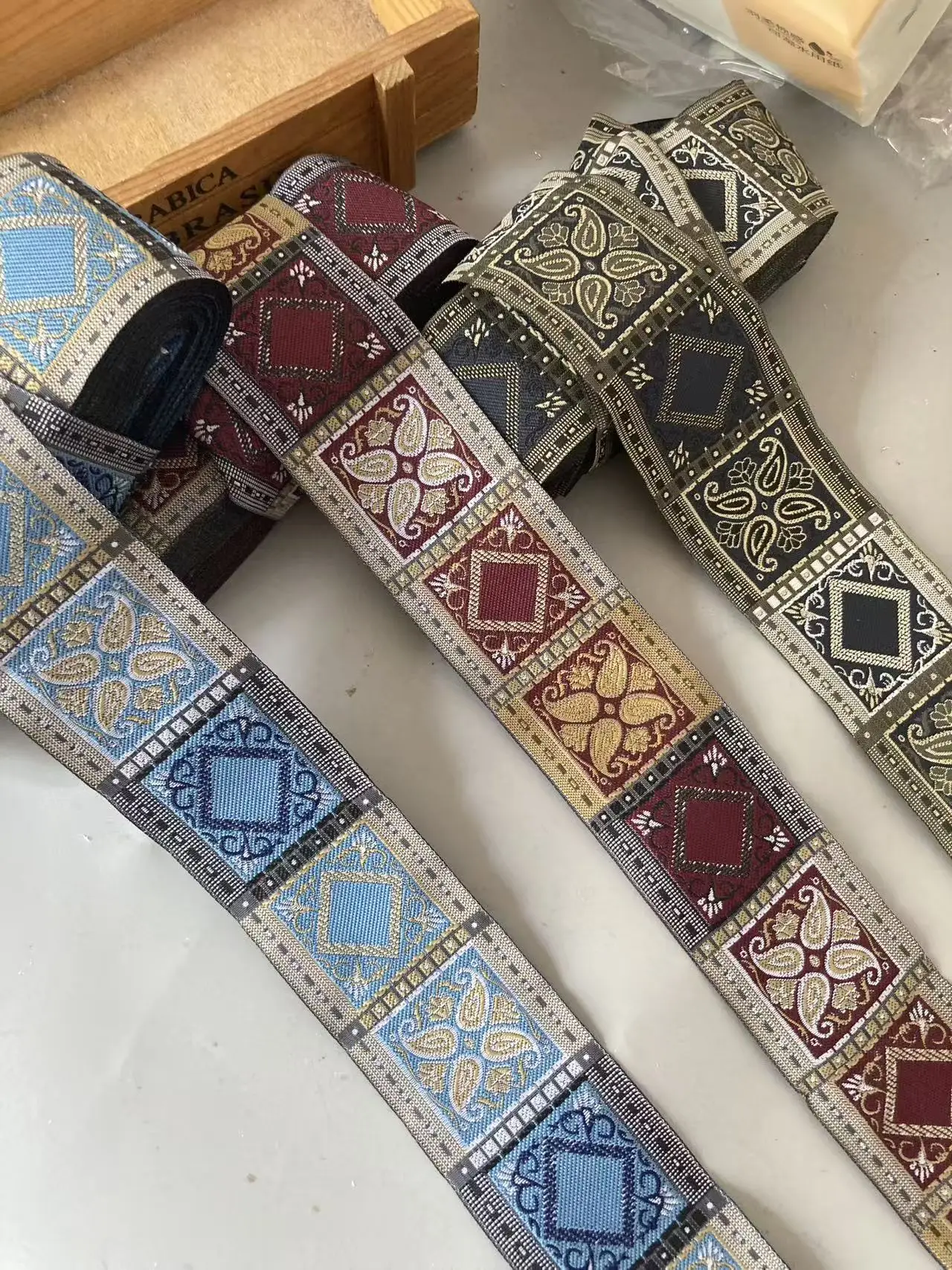 1 Yard 5cm Ethnic Style Curtain Lace Fabric Trim Jacquard Fabric Belt Cashew Patterny Ribbon Embroidery Accessories