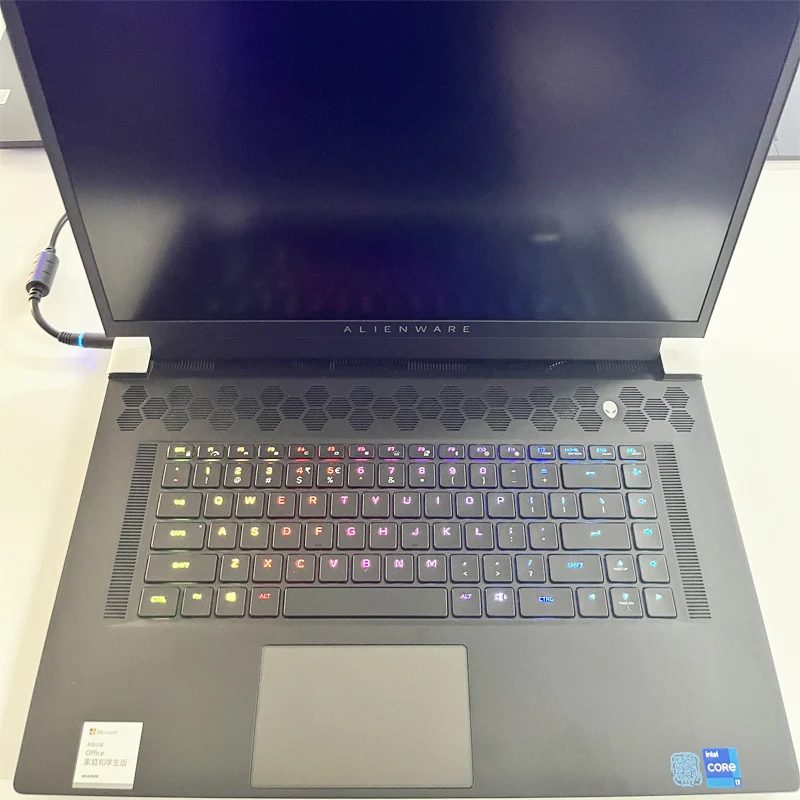 

X17R1R2 high-end e-sports game notebook i7/3070