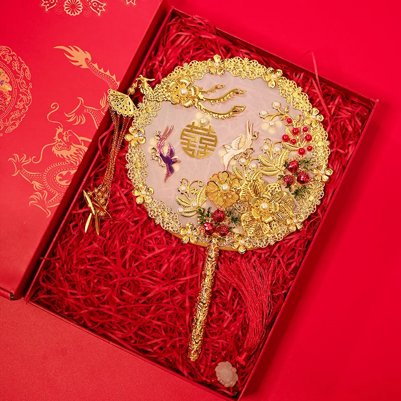 

Bride Circular Fan Wedding Tie Xiuhe Clothing Wedding Fan Handmade Chinese Bridal Bouquet Antique Fan Finished Product