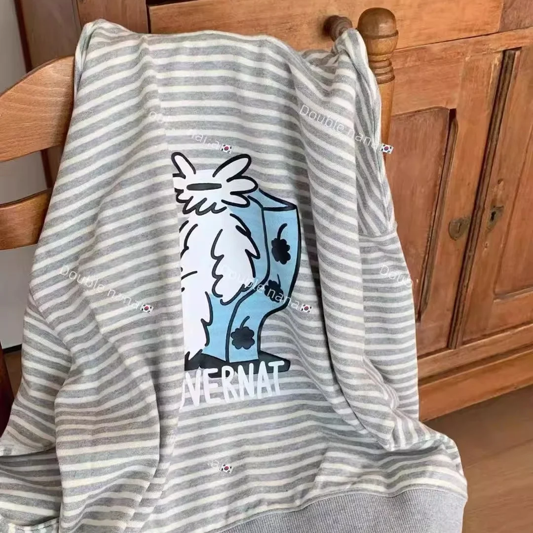 

Свободный крой, повседневный джат в полоску с капюшоном, женский осенне-зимний новый утягивающий топ, пальто из хлопковой ткани Dongda Gate