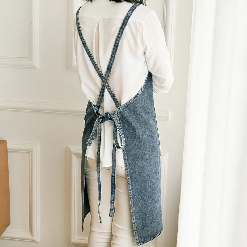 Customizable Denim Apron For Home Kitchen Use Ideal For Baristas Painters And Diy Crafts Unisex Design With Logo Printing view 4