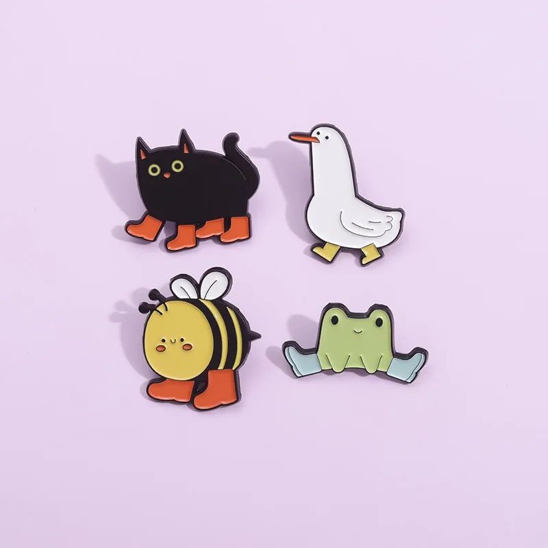 Funny Wearing Shoes Animal Enamel Pins Frog Goose Bee Cat Brooches Lapel Badges Cartoon Jewelry Decoration Gift for Kids Friends