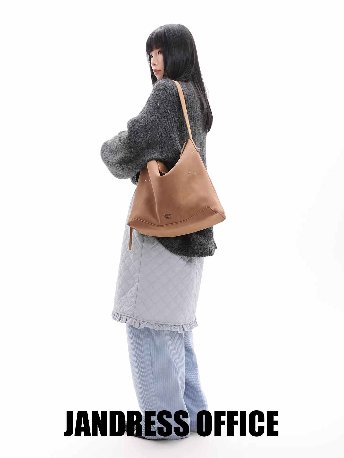 New 2026 Spring Caramel Rice Nail Decoration Commuter Hobo Bag Tote Bag Single Shoulder Bag Original Design Zinc Alloy Clasp