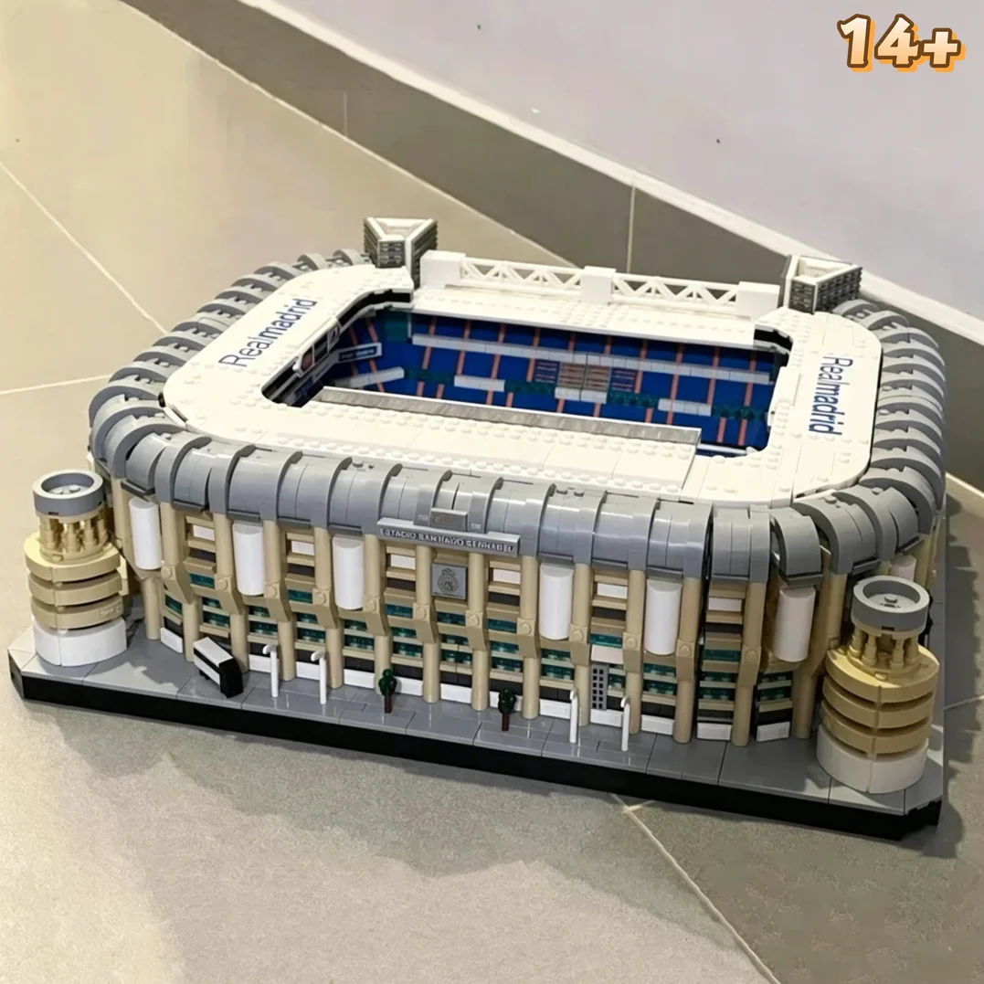 

5876pcs Famous Football Club 10299 Madrid Landmark Santiago Stadium Football Field Building Block Model Toy For Birthday Gift