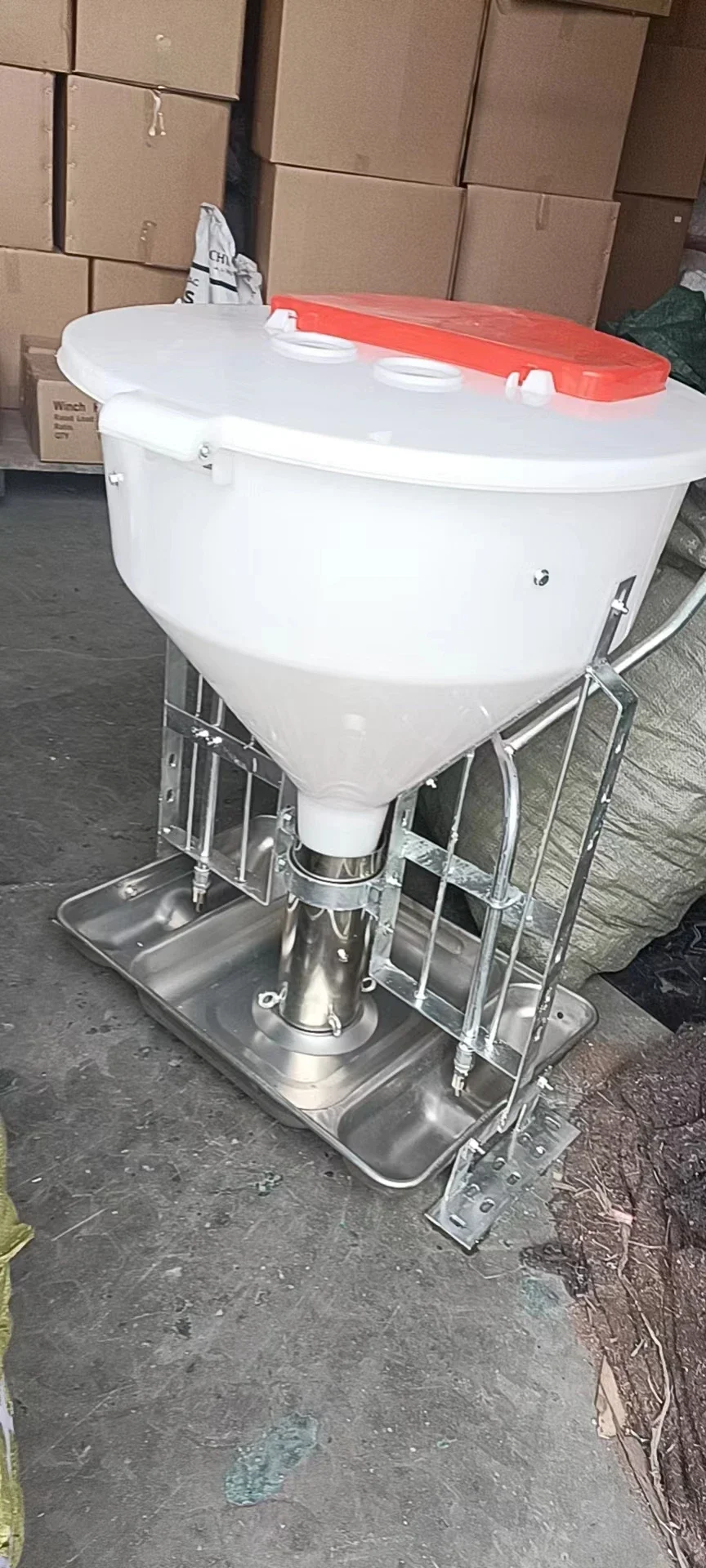 

Automatic Stainless Steel Dry And Wet Pig Feeders Trough For Pig Farm Equipment
