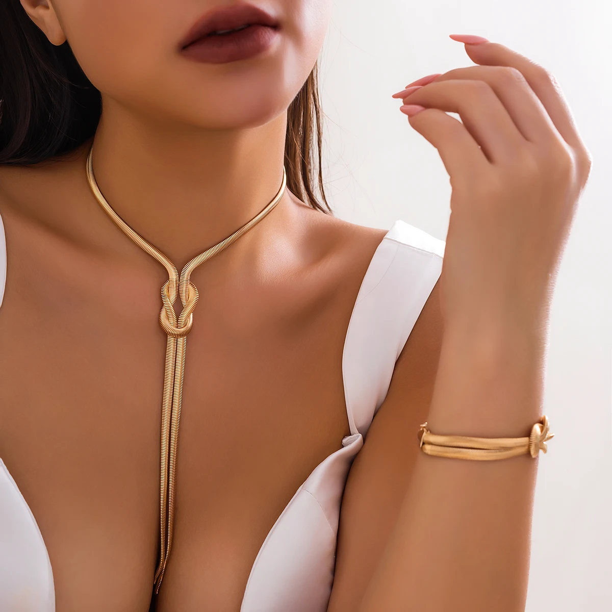Salircon Gothic Punk Metal Flat Snake Chain Chest Necklace Women\'s Sexy Tie Long Tassel Necklace Aesthetics Party Set Jewelry