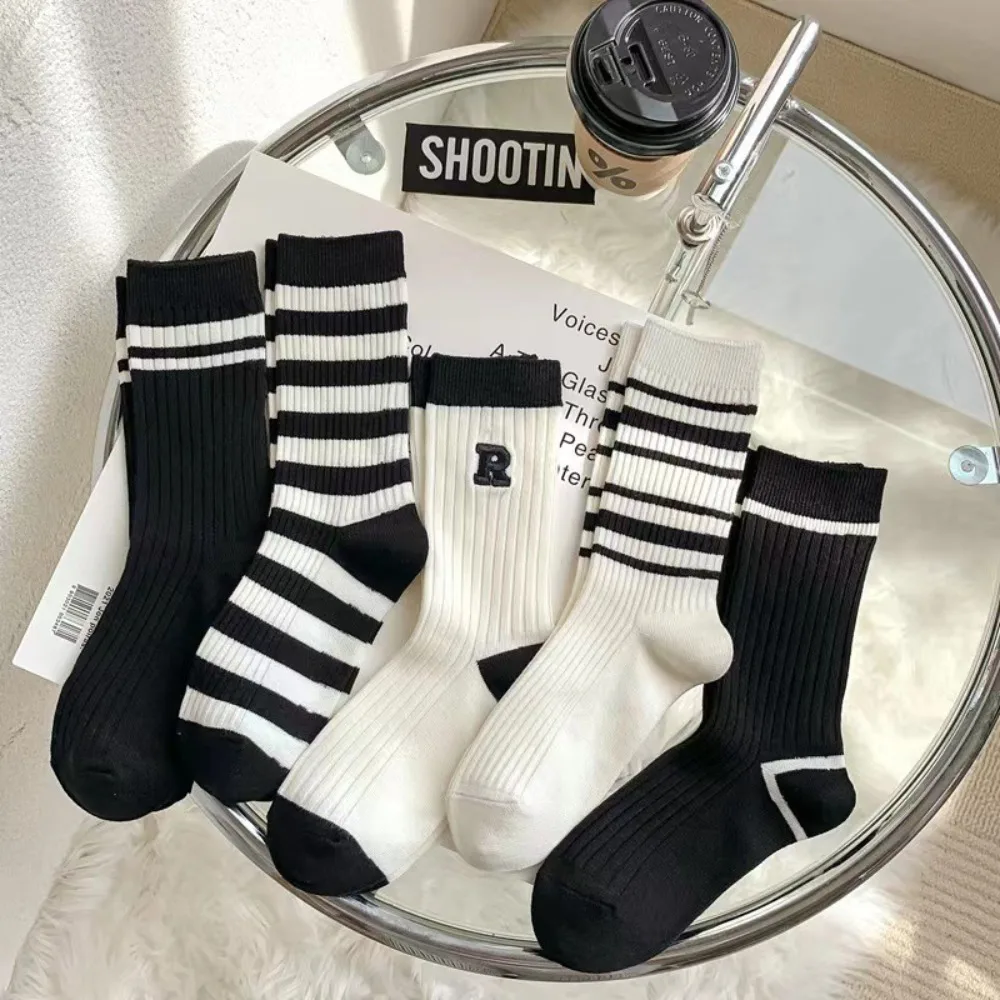 Women Socks Autumn Simple Casual Black White Striped Pile Socks For Girls Breathable Middle Tube Letter Embroidery Cotton Soft