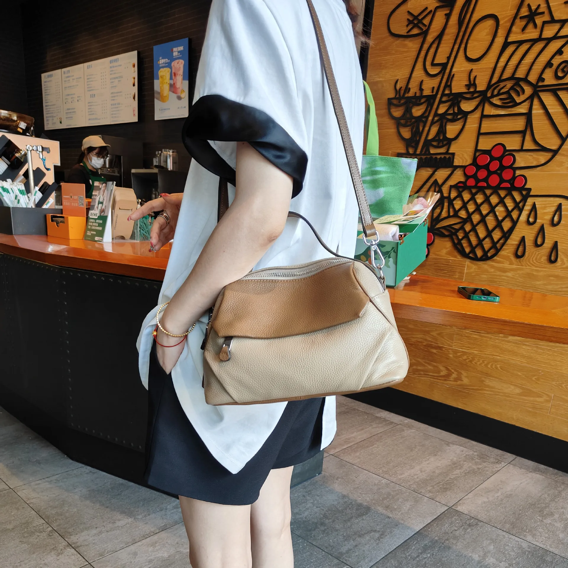 Genuine Grade Leather Women's Handba Luxury Designer Female Shoulder Crossbody Small Bag Commuter Soft Cowhide Bag for Woman New