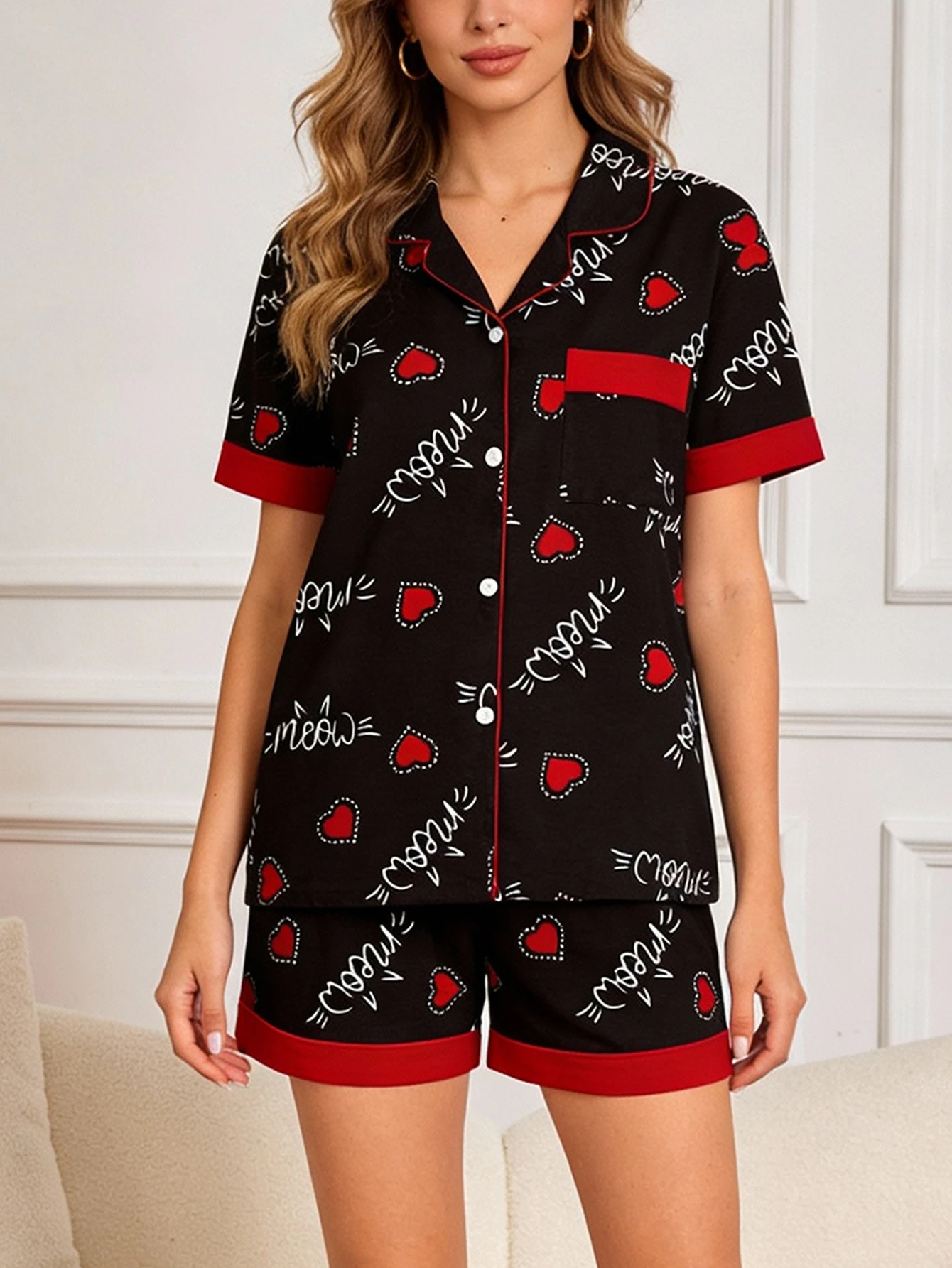 

Женский домашний комплект для сна с принтом "мяу" и сердечками, удобный комплект с коротким рукавом и шортами.