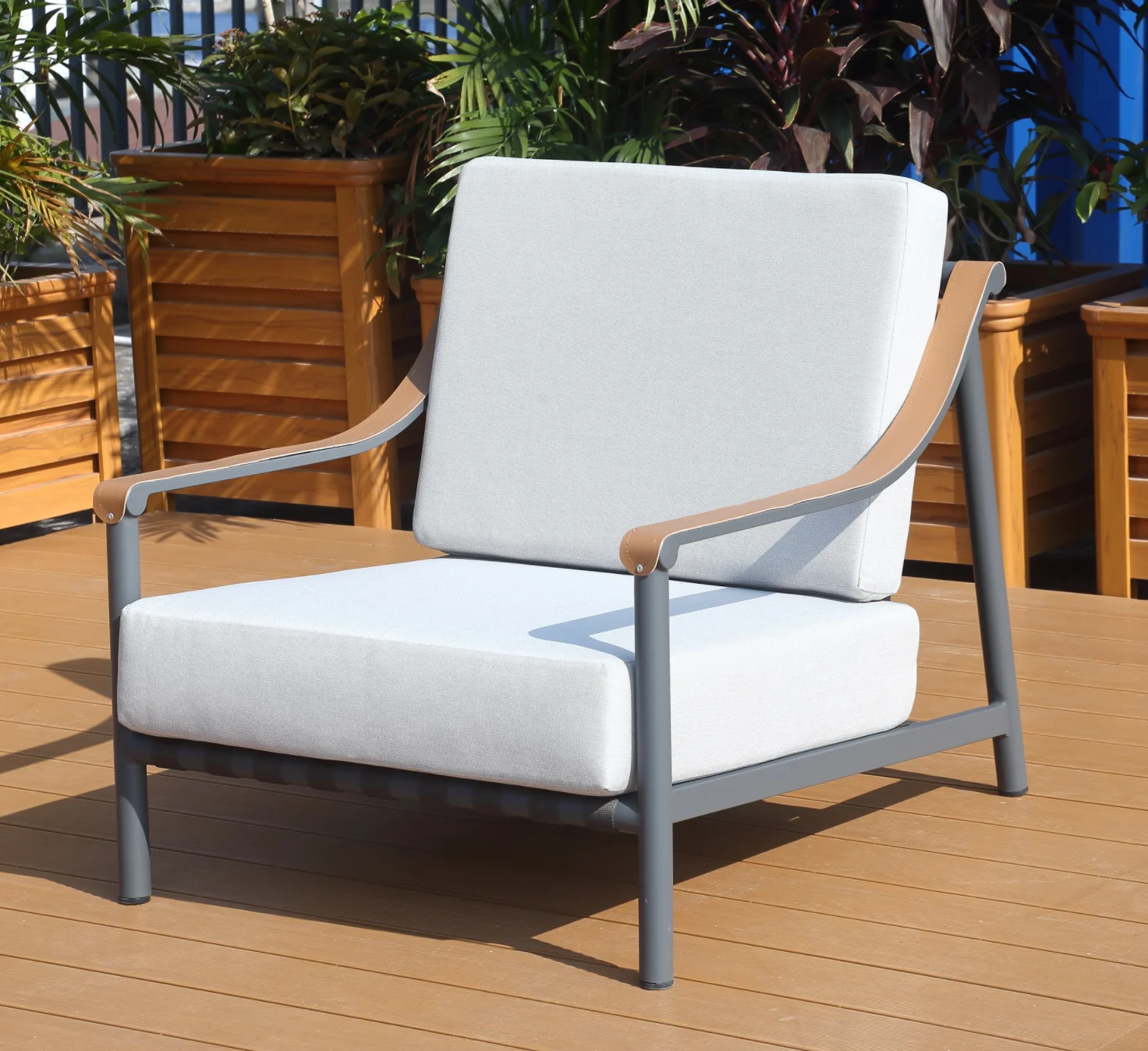 

*qFac m Outdoor Lounge Sofa Chair Set Modern Garden Patio Balcony Seating With Round Side Table Luxury Design