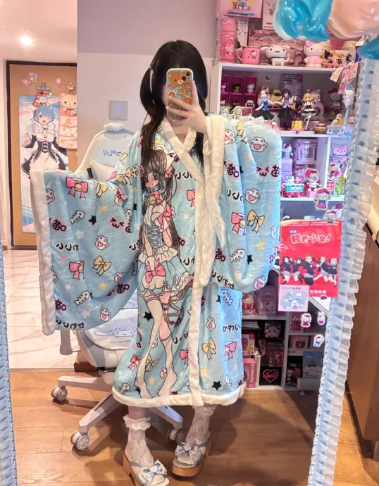 

Long Sleeve Flannel Bathrobe Robe Cute Anime Loose Fit Home Wear Warm Sleepwear Pajamas Nightgown Winter Lounge 2026 Sleep Gown