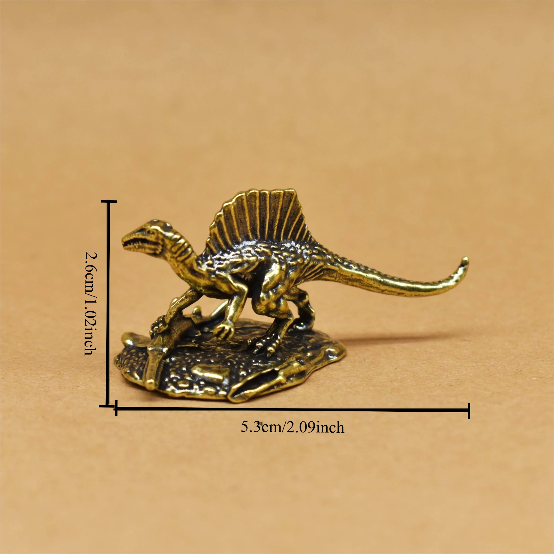 Brass Spinosaurus Figurine Retro Metal Dinosaur Statue Mini Sculpture Desktop Ornament Dinosaur Collectible Home Decor Gift