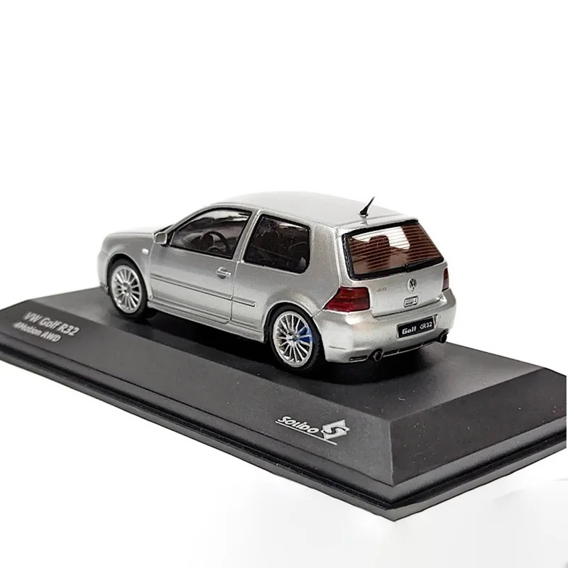 Solido 1:43 Scale  Golf IV R32 2003 MK4 Alloy Car Model