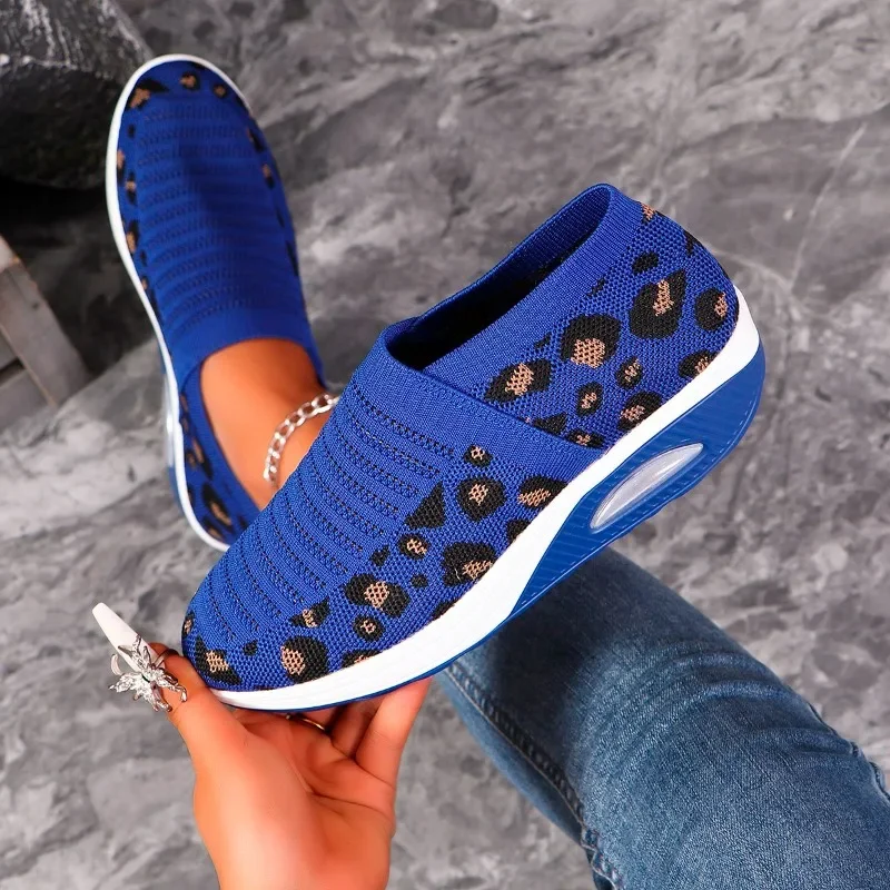 

2025 Women's Shoes Slip on Women's Vulcanize Shoes Fashion Leopard Print New Plus Size Round Head Breathable Sneakers Plus Size