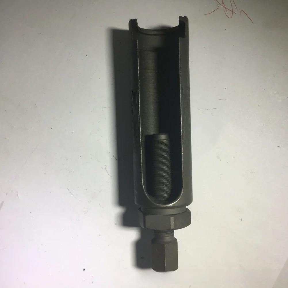For GY6 125 Engine Timing Gear Puller Tool with 110mm Length and 9.5mm Shaft for Crankshaft Gear Service Needs