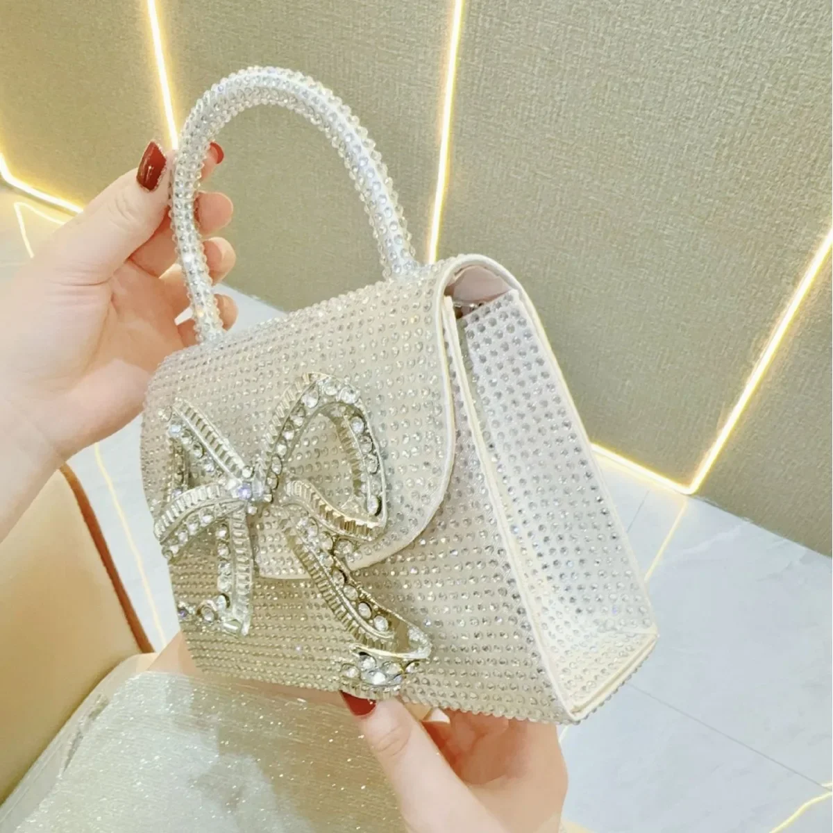 Fashion Celebrity Banquet Bag Water Diamond Full Diamond Dinner Party Silk Satin Shoulder Crossbody Bag