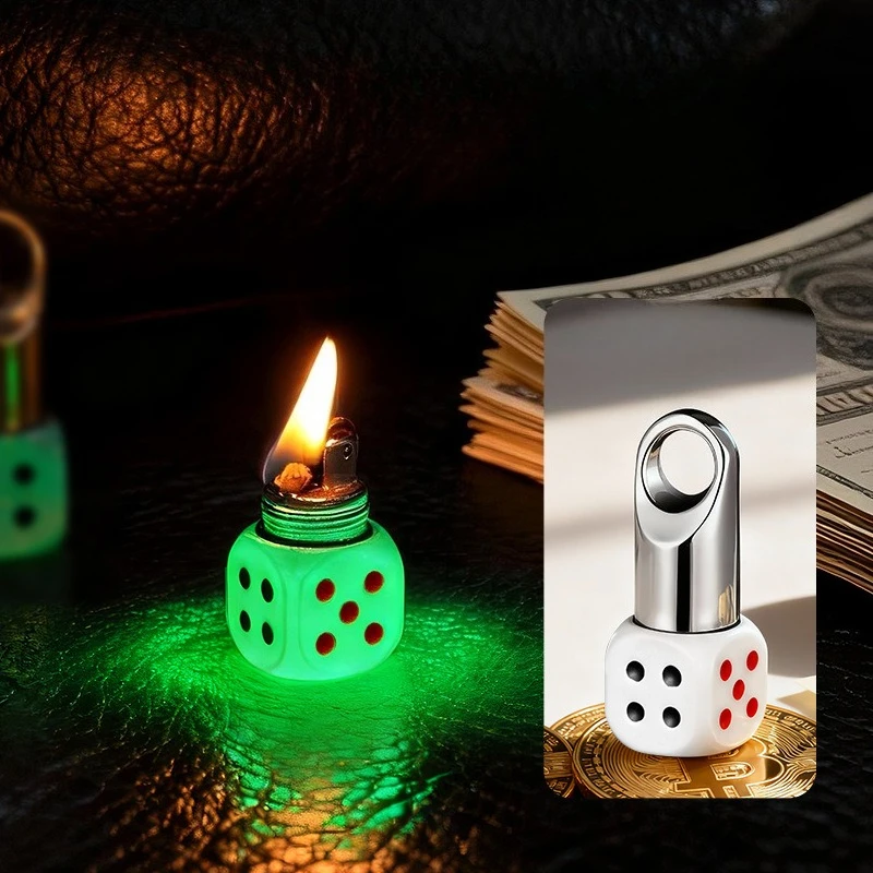 

Mini Portable Retro Dice Oil Lighter Grinding Wheel Lighter Cool and Exquisite Keychain Lighter Men's Outdoor Small Tool