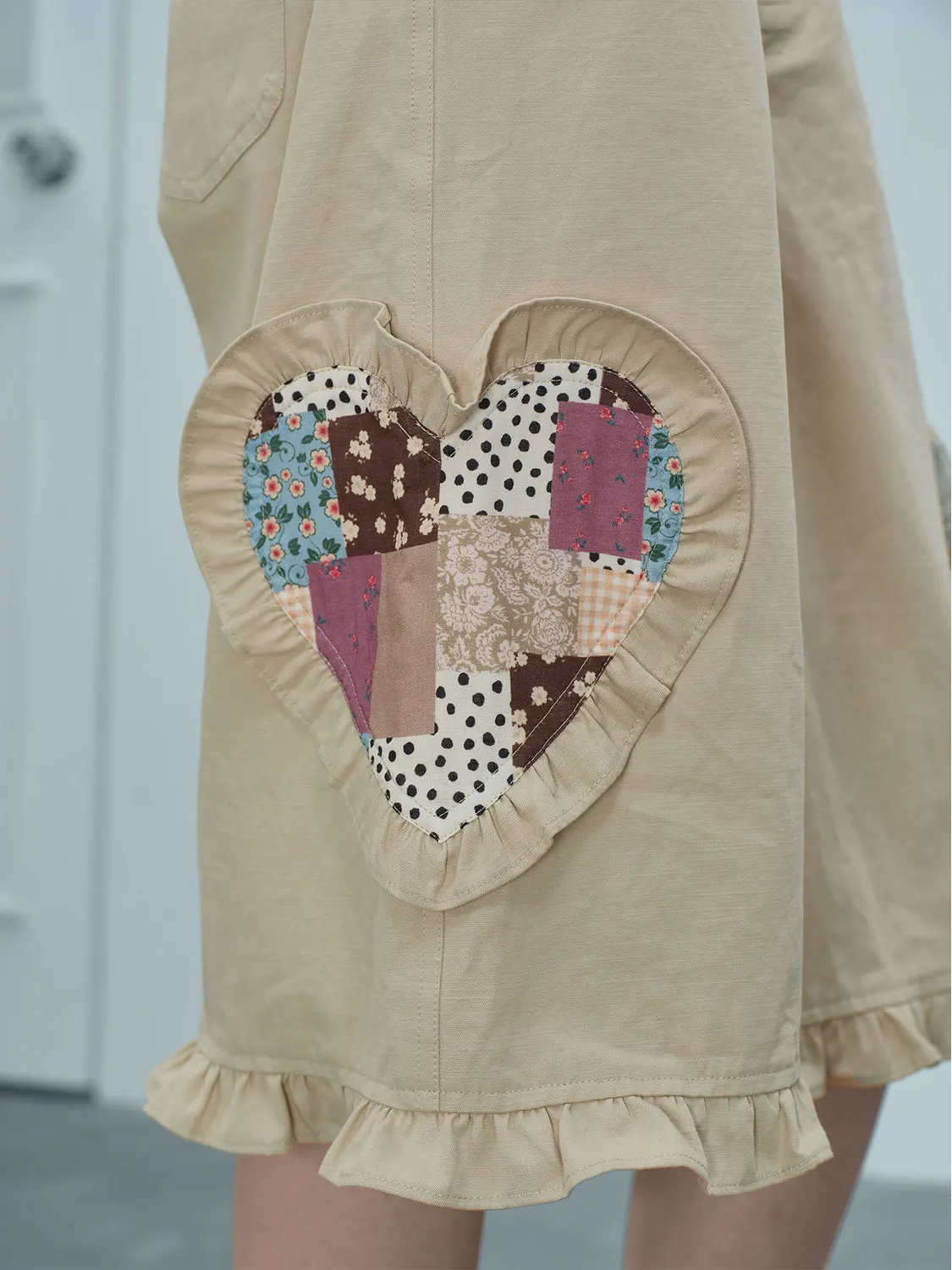 Forest Patchwork Casual Shorts Eeee Design Heart Shaped Patch Straight Hem Seven Inch Summer Cotton Linen Blend Shorts