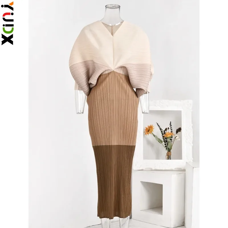 

YUDX Miyake Patchwork Pleated Dress for Women V-neck Batwing Sleeves Contrast Color Elegant Dresses Fashion Clothes 2024 New