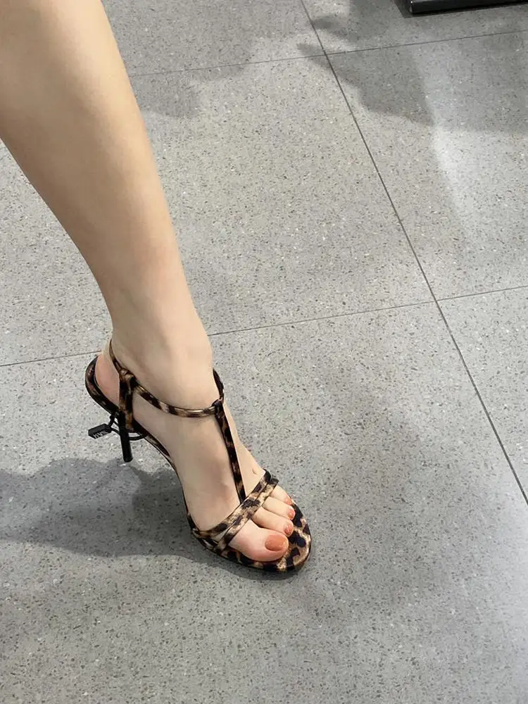 

Leopard Print Buckle Strap Sandals Summer Open Toe Slingback Zapatos Mujer Fashion Fine Heels Women Shoes