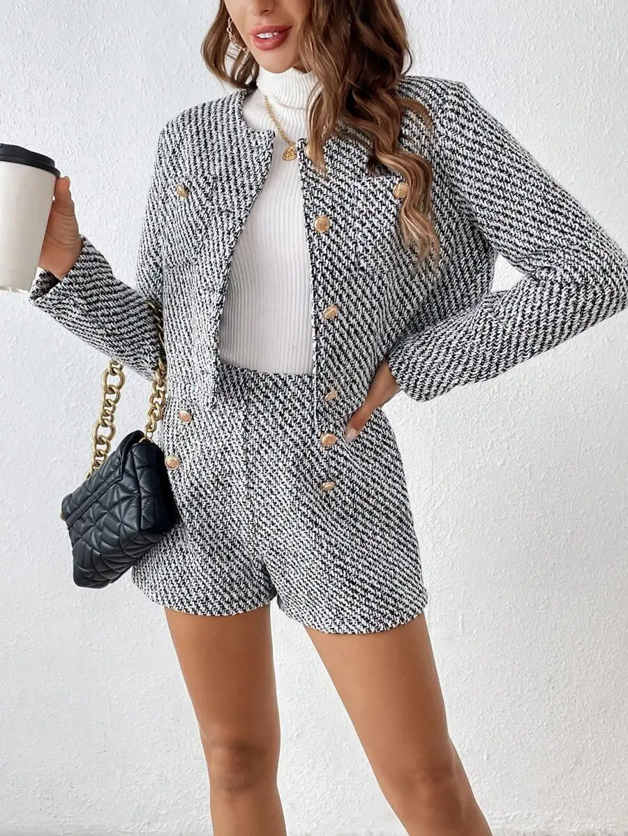 

Women's Houndstooth Tweed 2-Piece Set: Button-Front Jacket & Shorts, Elegant Long Sleeve Outfit