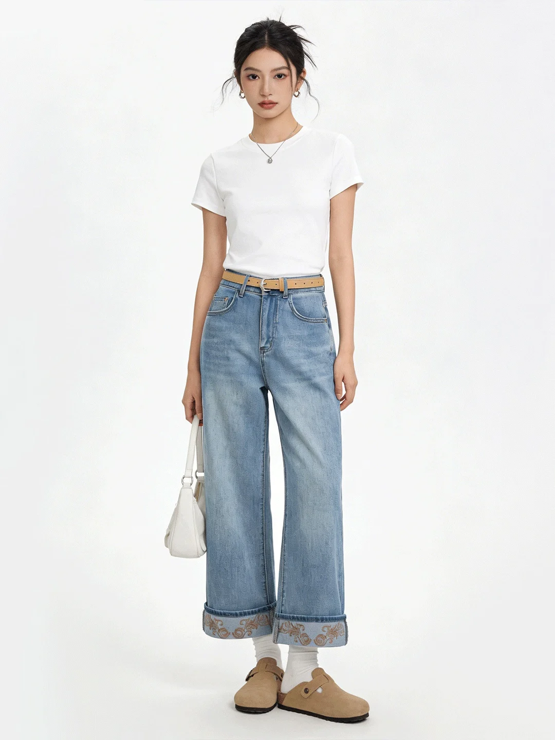 

Low Waist Wide Leg Jeans Korean Sle Embroidered Hem Straight Cut Slimming Women's Spring New Faion Commuter Nine Points