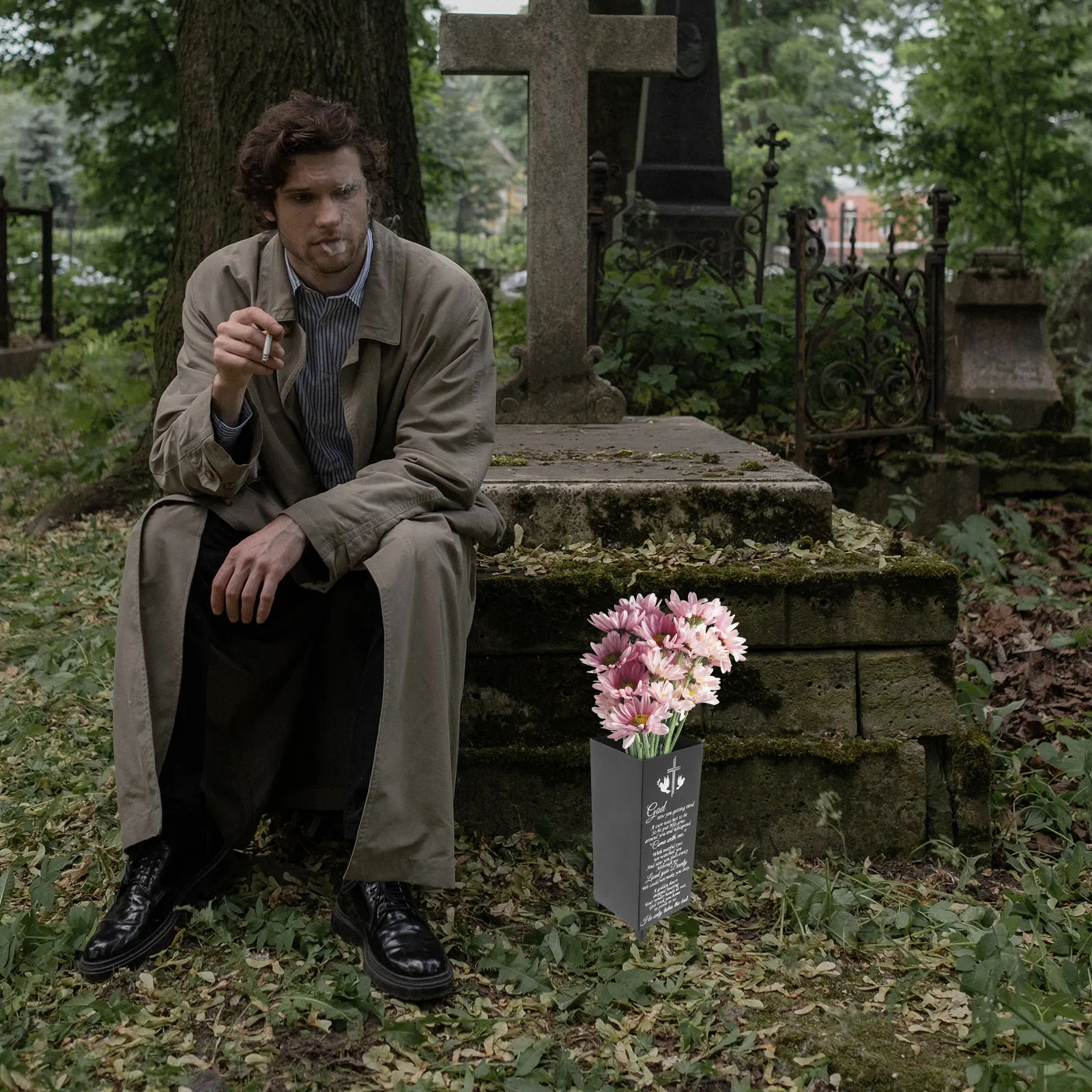 

Metal Flower Stand Vase Cemetery Memorial Supply Grave Holder Outdoor Pots Arrangement Container Halloween Vases Soil Inserted