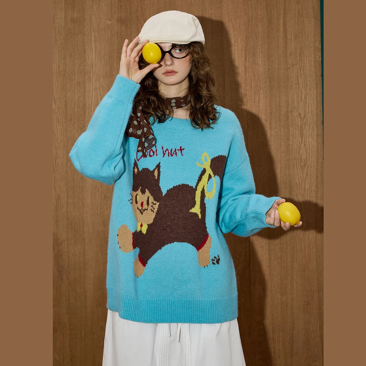 

2025 Autumn Women's Vintage Cat Print Sweater Oversized Drop Shoulder Pullover Soft Loose Fit Knit Top Sweet Y2K Loungewear