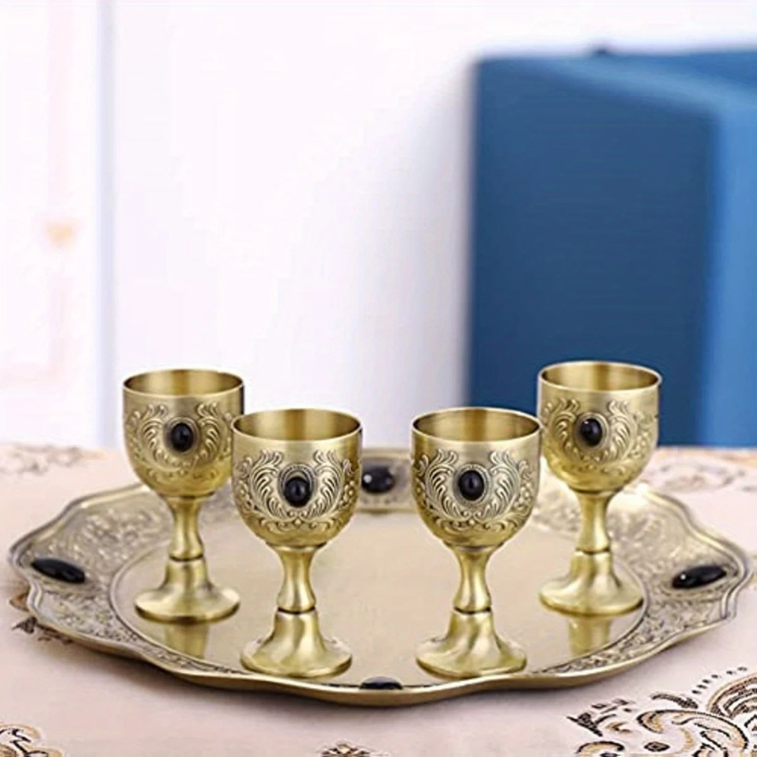 2 Stück Weinglas Edelstahlverkleidung Vintage-Metall-Trinkbecher, Kobold Vintage-Weinbecher mit Metallprägung (3,1 x 1,5 Zoll/8 x 4 cm, Bronze).