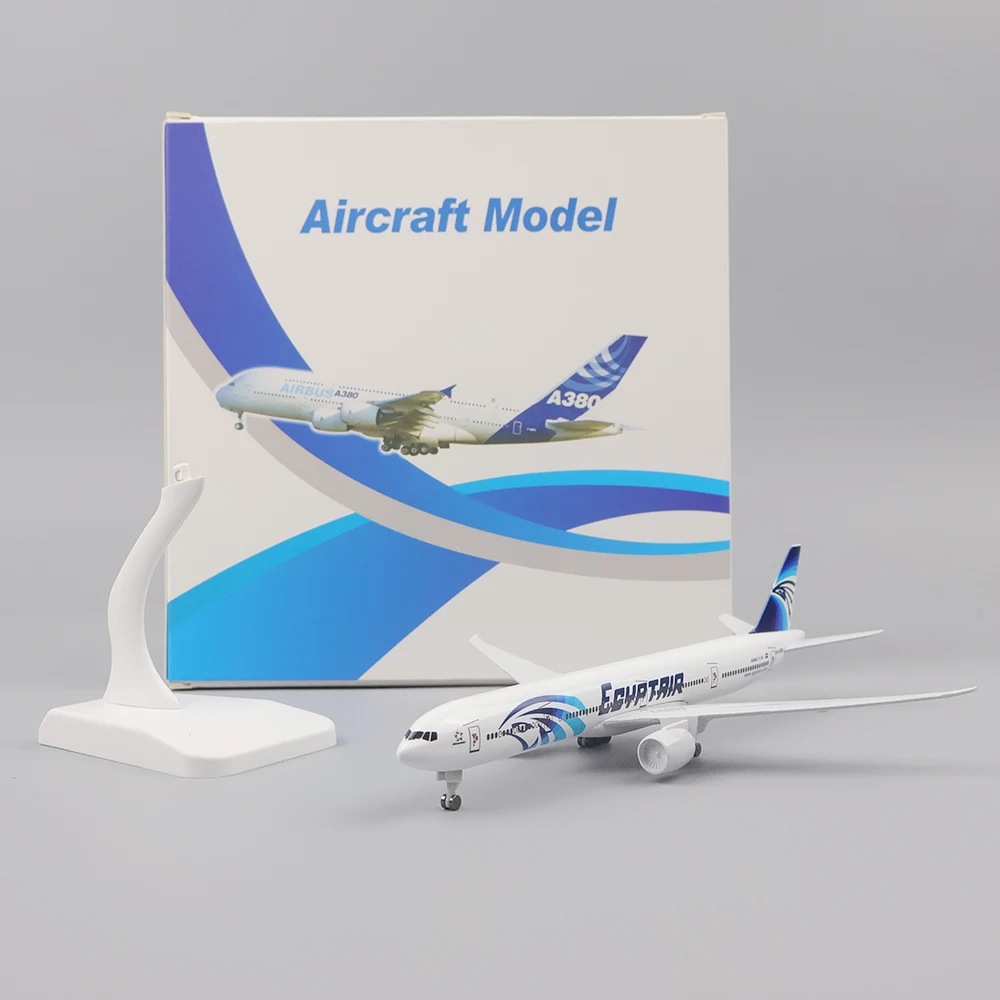 Modello di aereo in metallo 20cm 1:400 Egyptair Boeing 777 Replica in metallo con materiale in lega di carrello di atterraggio simulazione aeronautica regalo ragazzo