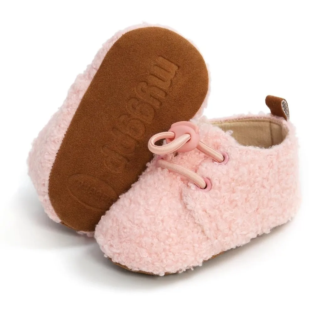 Anti-Slip Baby Booties Fluff Material Cashmere Lining Infant Crib Shoes Warm Insulation First Walking Winter Baby Shoes