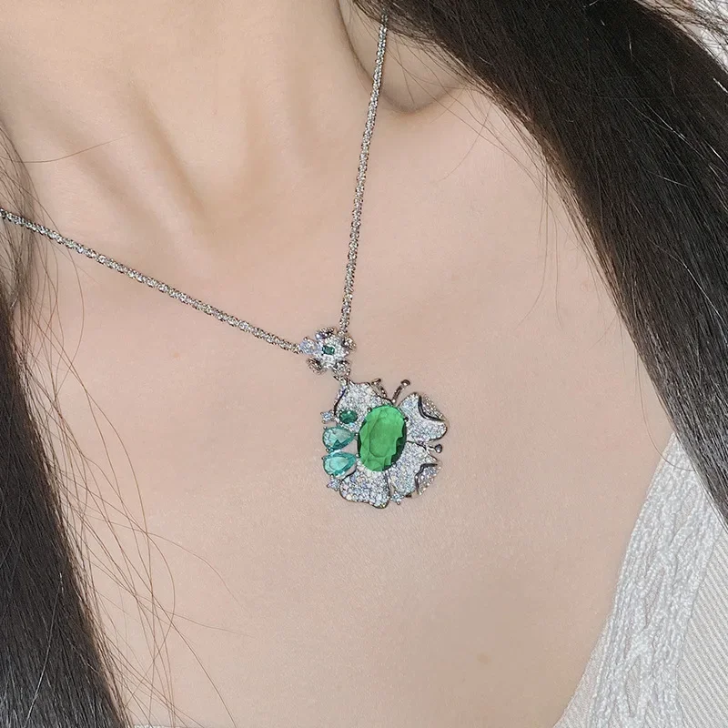 MDL مويسانيتي نمط المذنب فراشة زهرة الأحجار الكريمة مجموعة امرأة غنية مطلية بالذهب مايكرو مجموعة الأخضر الإسبنيل الفقرة Cuic حلقة زركونيا