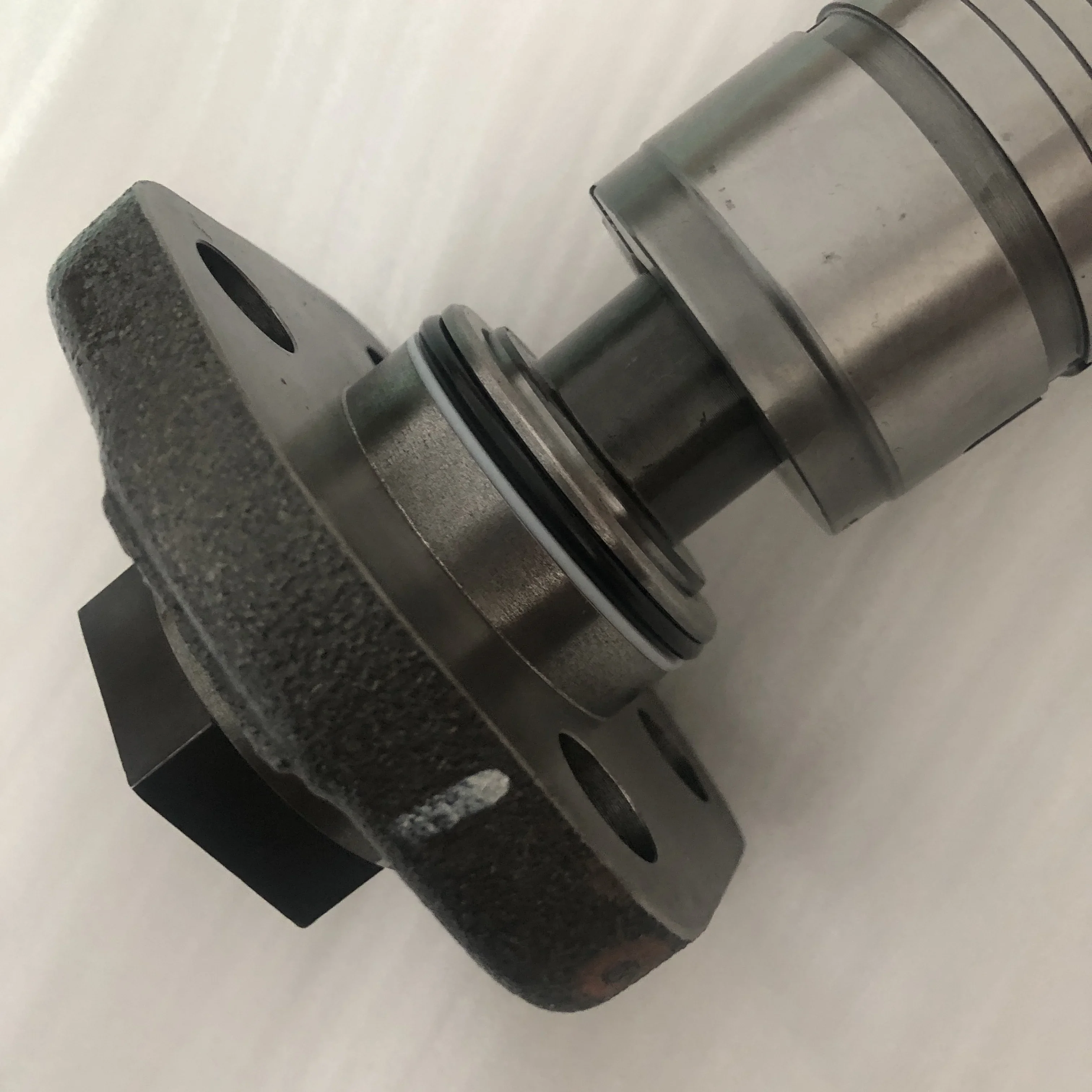 

PC200 PC210 Excavator Spare Parts PC VALVE ASSY Servo 708-2L-06410 708-2L-06610