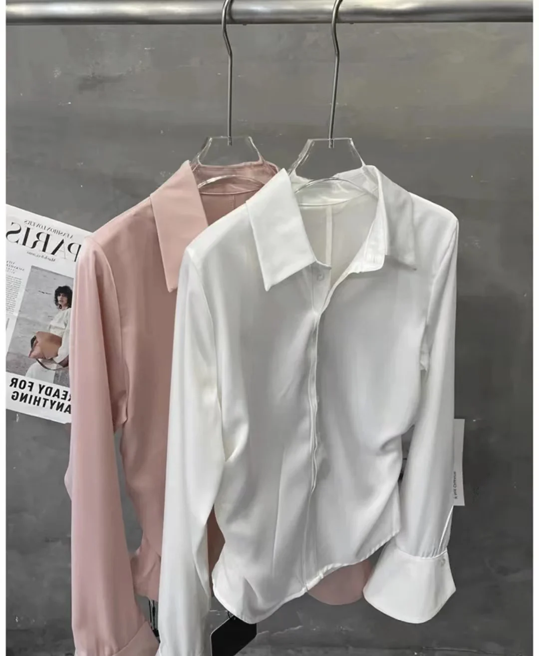 Women\'s Sexy Solid Color Slim Shirt Turn-down Collar Flare Sleeve Korean Fashion Vintage Female Blouses Sping Ladies Tos