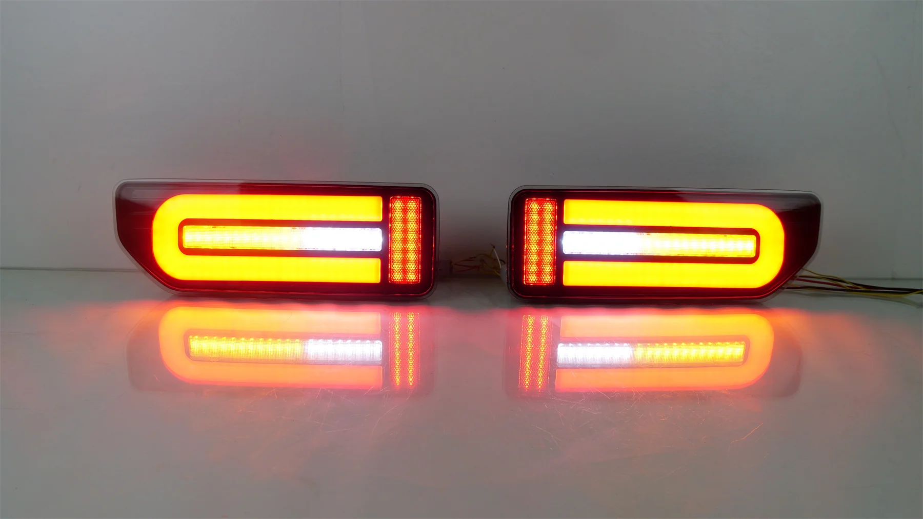 Car Tail light for Suzuki Jimny 19-24 Tail lamp Rear bumper light Brake lamp reverse light Turn signal