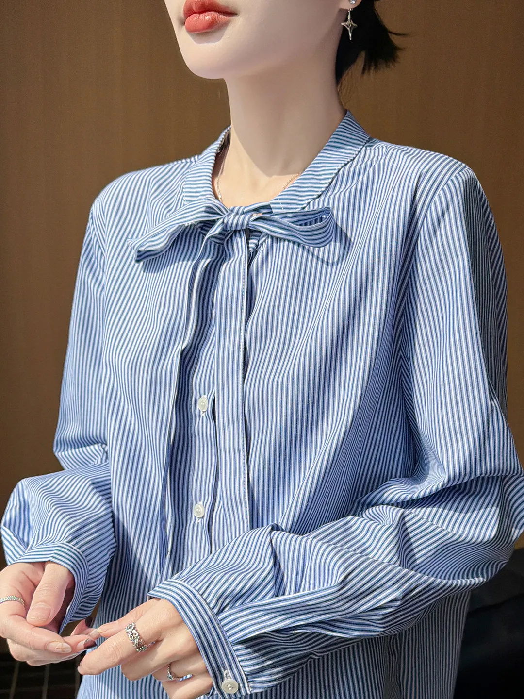 

Commute Korean Style Striped Shirt Bow Tie Office Lady Suit Shirt Loose Fit Long Sleeve Breathable Women's Fashion Spring